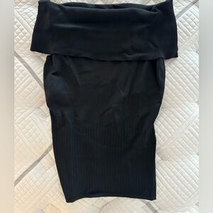 Trouve Cold Shoulder Top size S